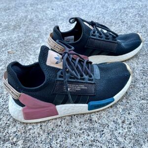 Adidas NMD R1 V2 Core Sneakers - Size 4.5